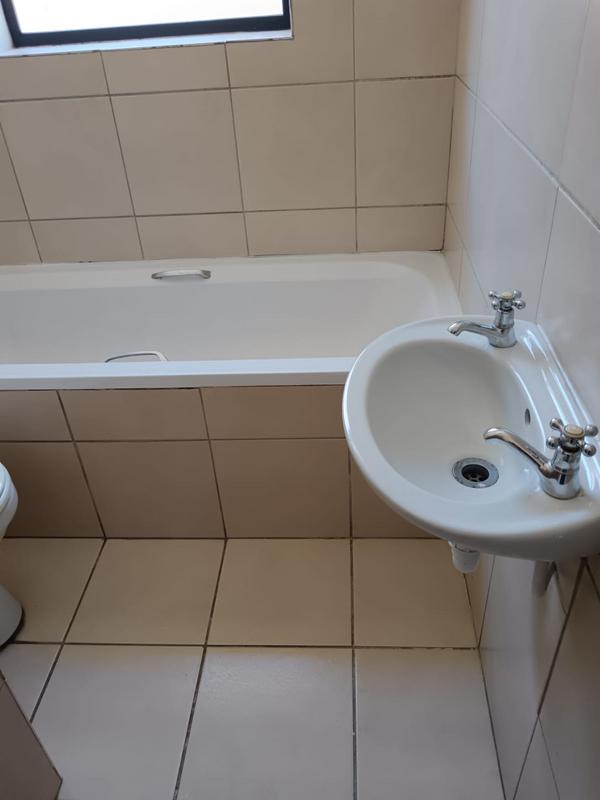 To Let 3 Bedroom Property for Rent in Bellville Western Cape